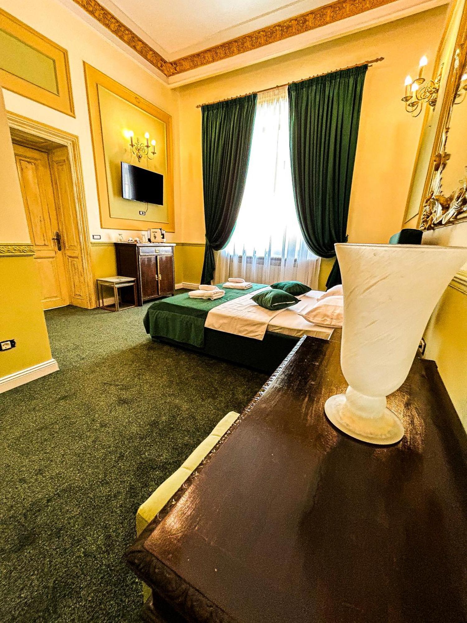 Hotel Boutique Casa Vermont Bucureşti Ngoại thất bức ảnh