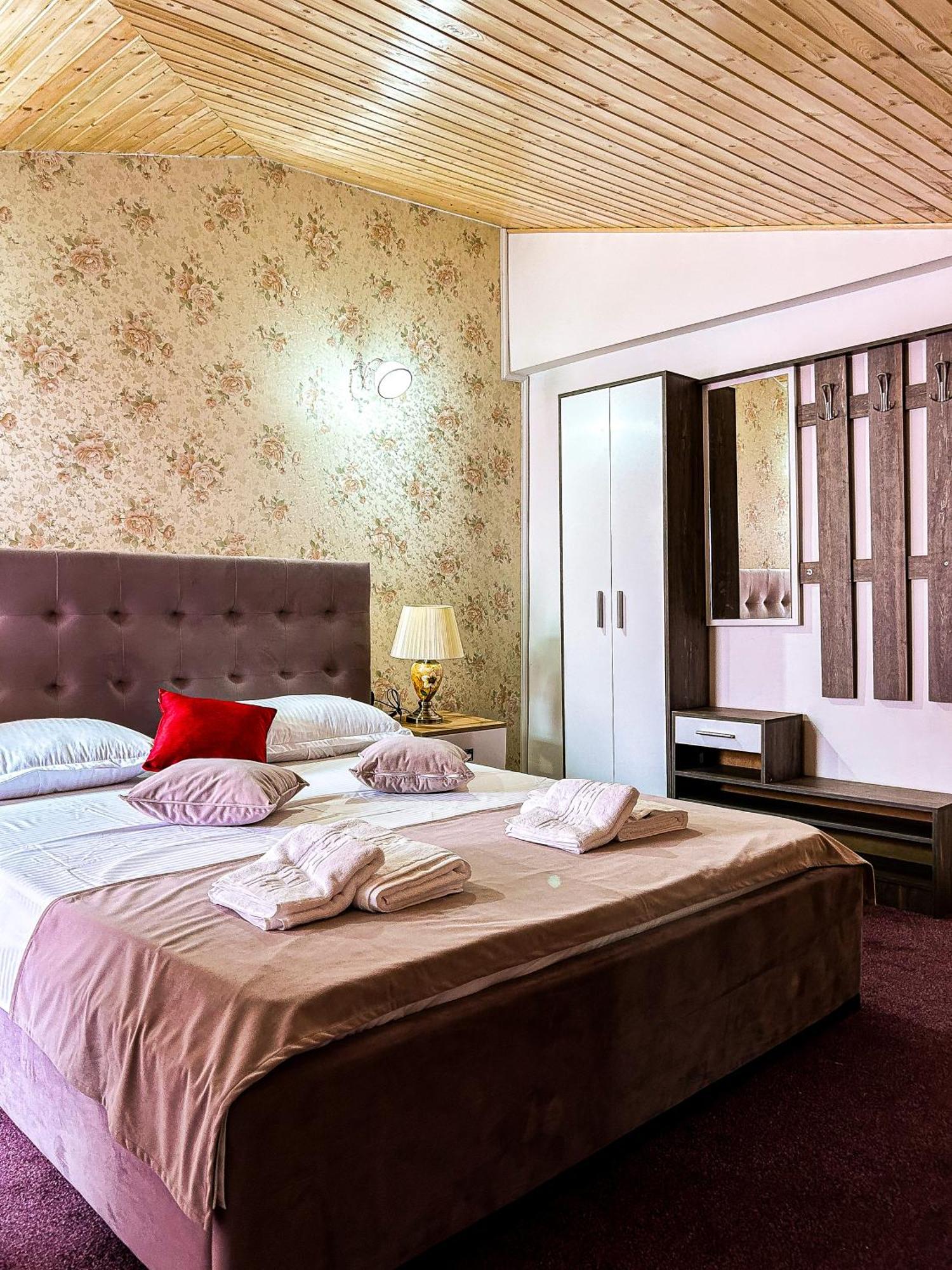 Hotel Boutique Casa Vermont Bucureşti Ngoại thất bức ảnh