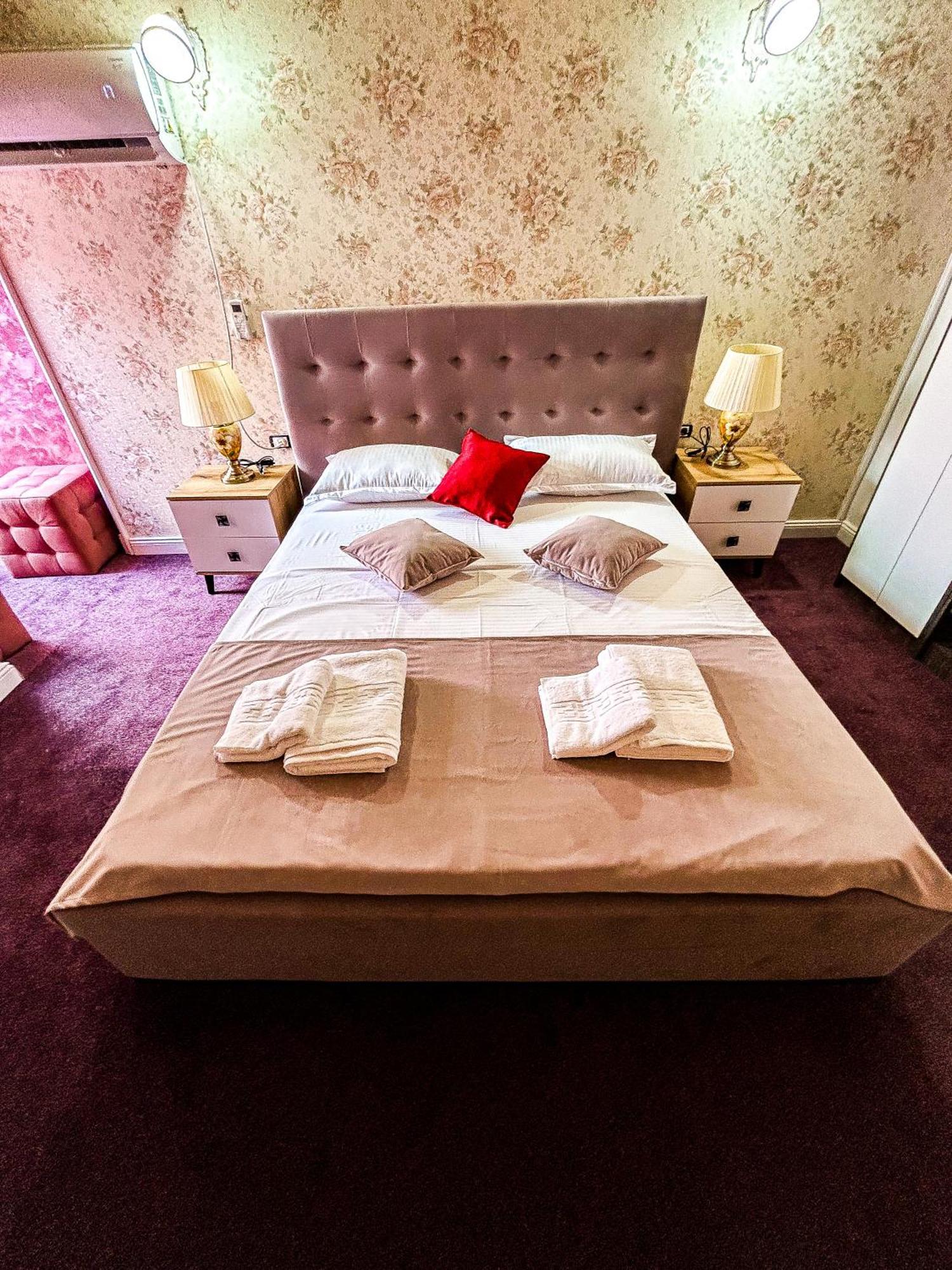 Hotel Boutique Casa Vermont Bucureşti Ngoại thất bức ảnh